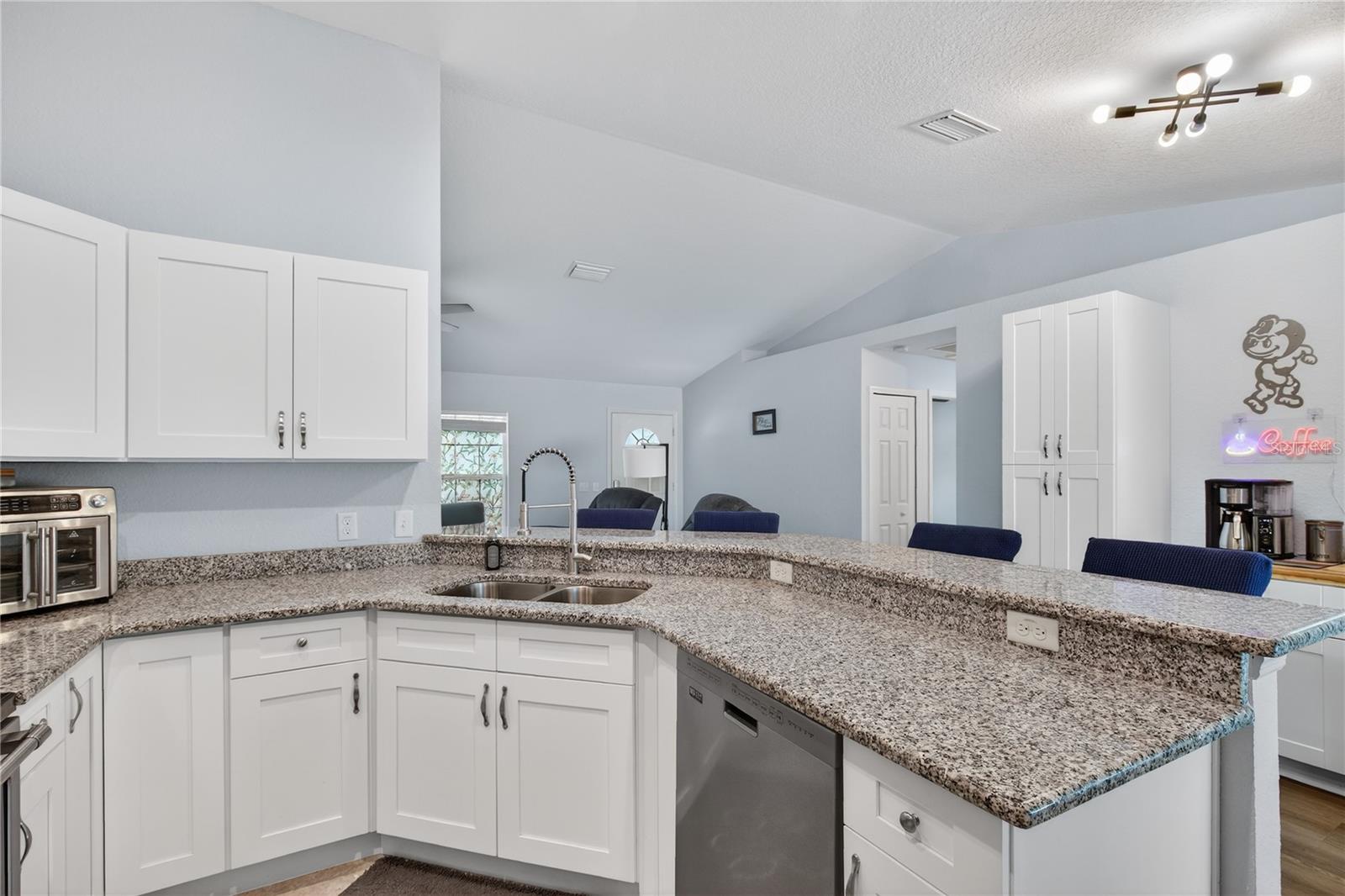 ORANGE BLOSSOM HILLS UN #14 - Residential