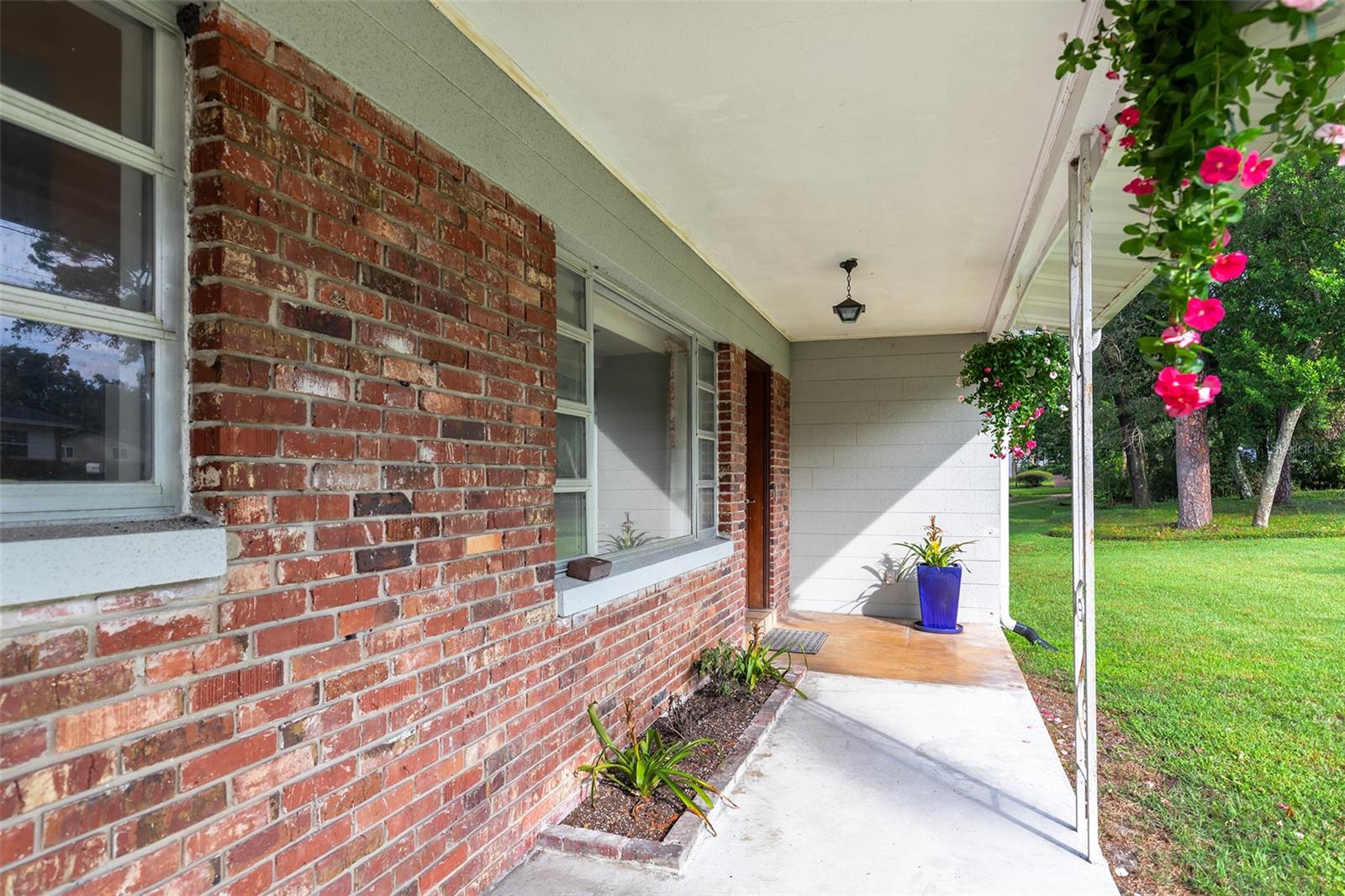 338 NEBRASKA AVENUE