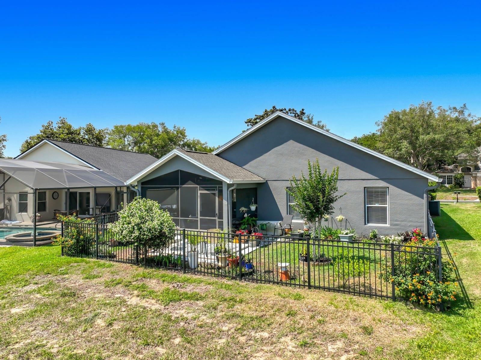 MAGNOLIA POINTE SUB - Residential