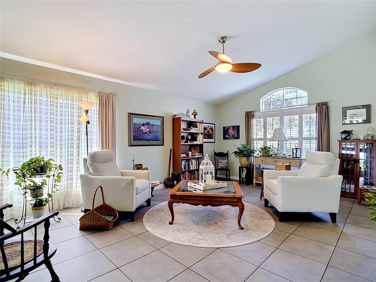 MAGNOLIA POINTE SUB - Residential