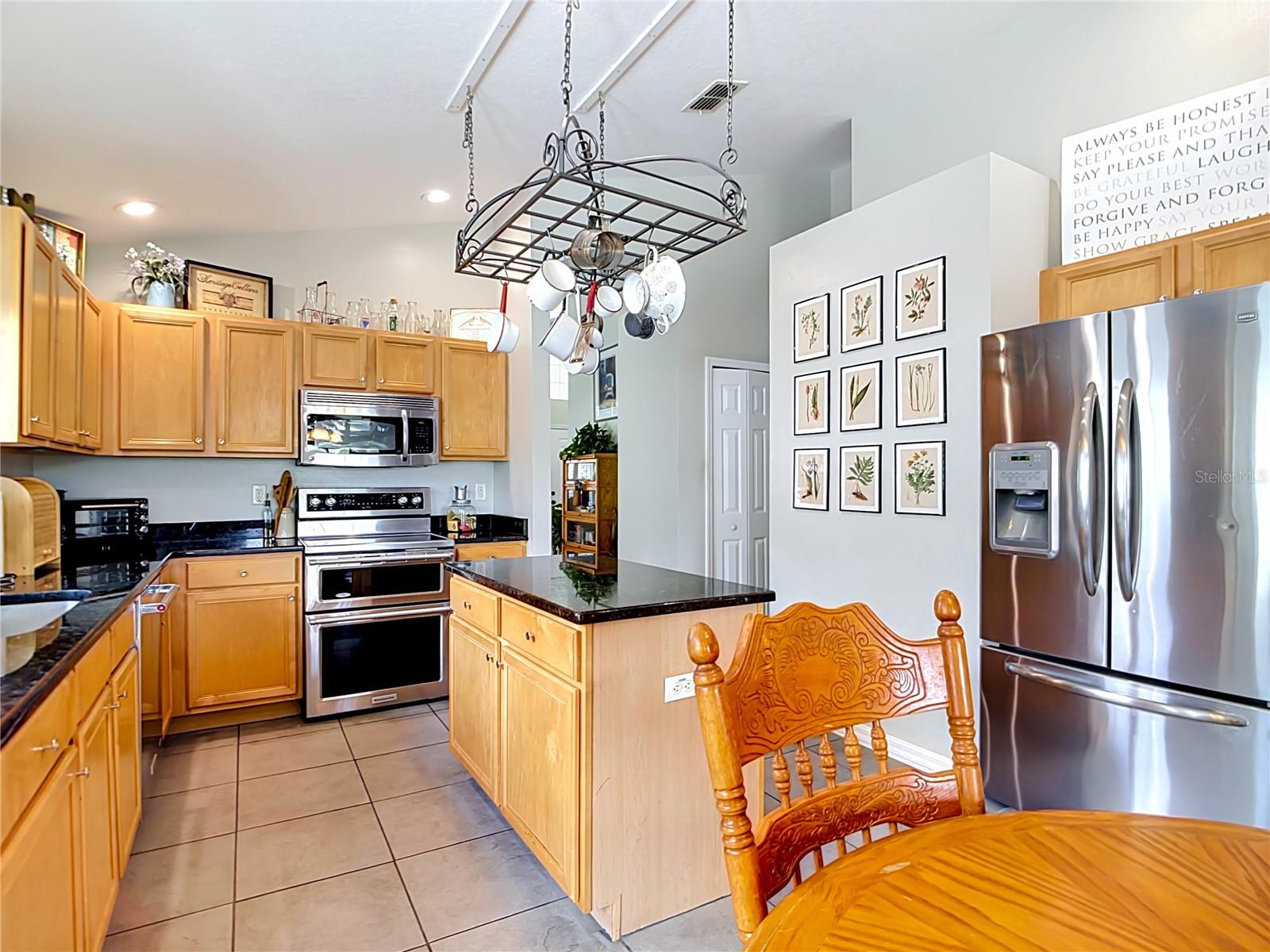 MAGNOLIA POINTE SUB - Residential