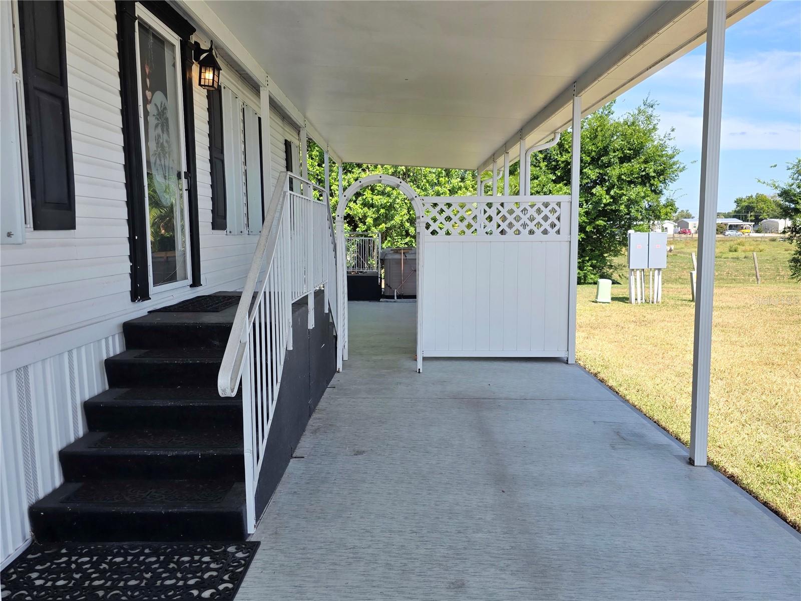 1601 US HIGHWAY 441 SE 24