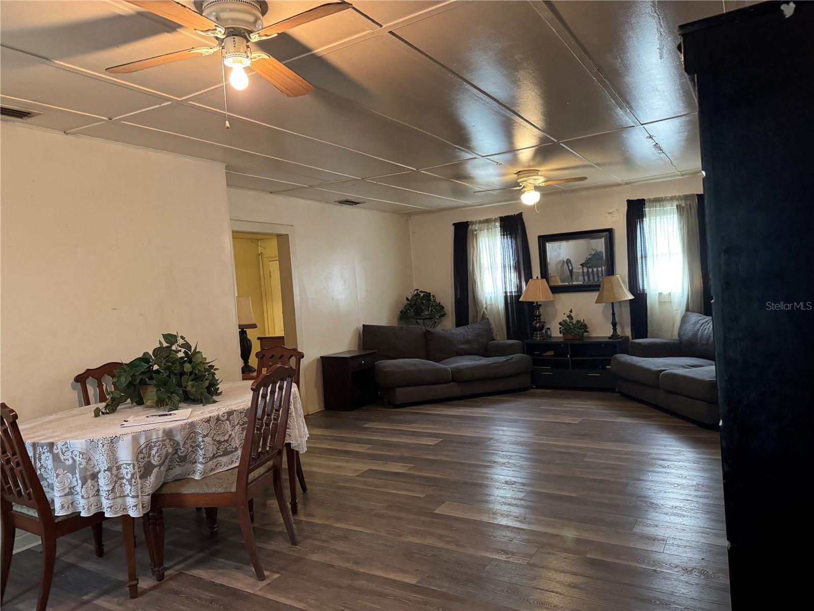 ORANGEWOOD - Residential