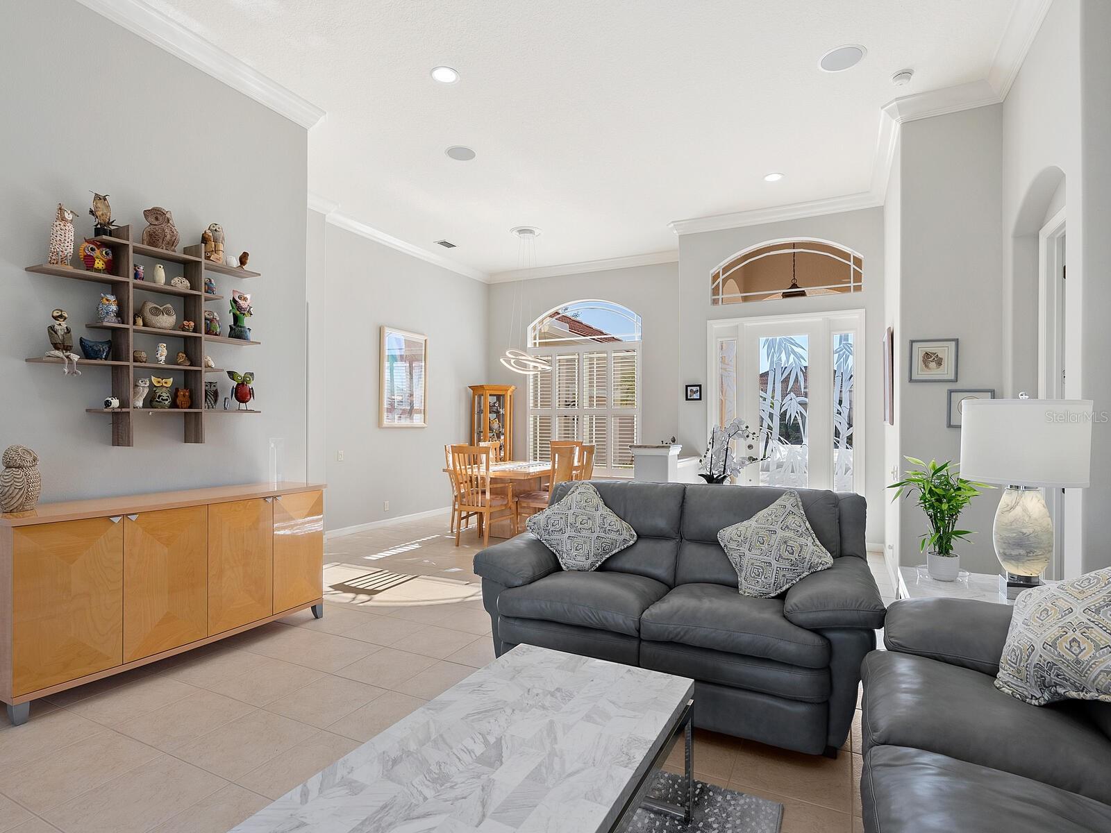 PELICAN POINTE GOLF & CC - Residential