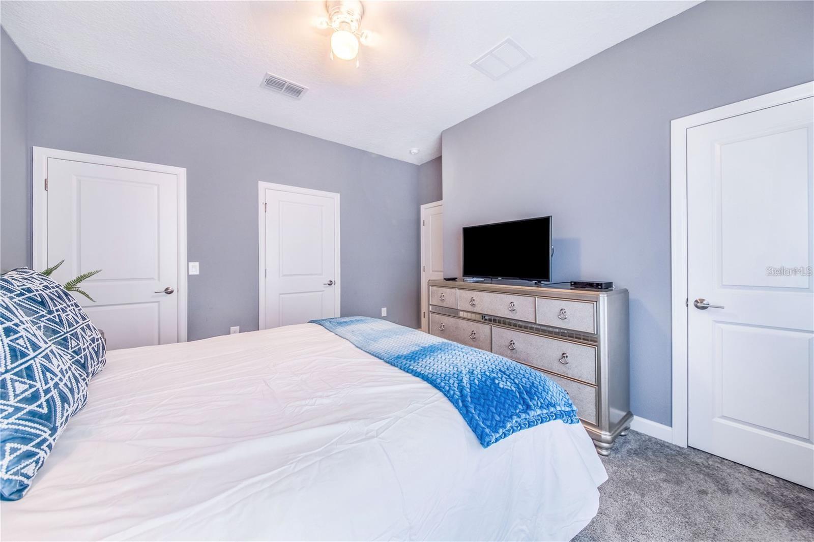 STONEYBROOK SOUTH NORTH PRCL PH 2 - Residential Lease