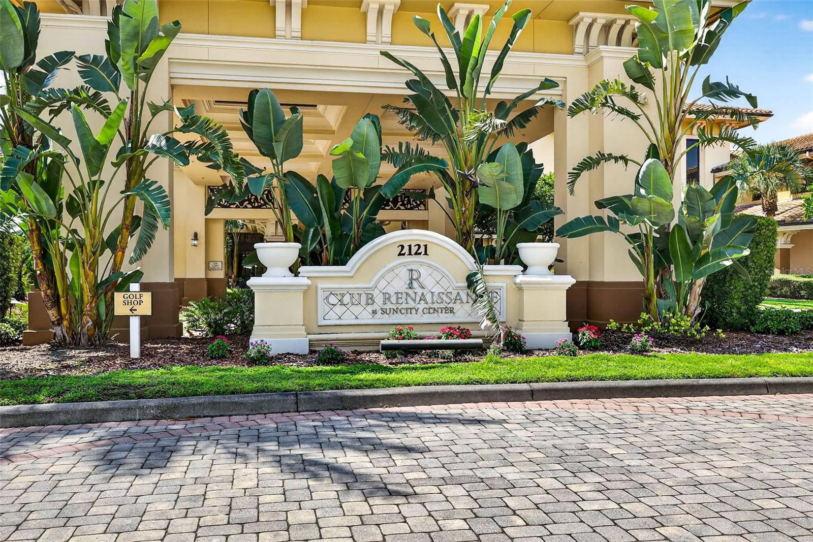 SUN CITY CENTER UNIT 262 PH - Residential