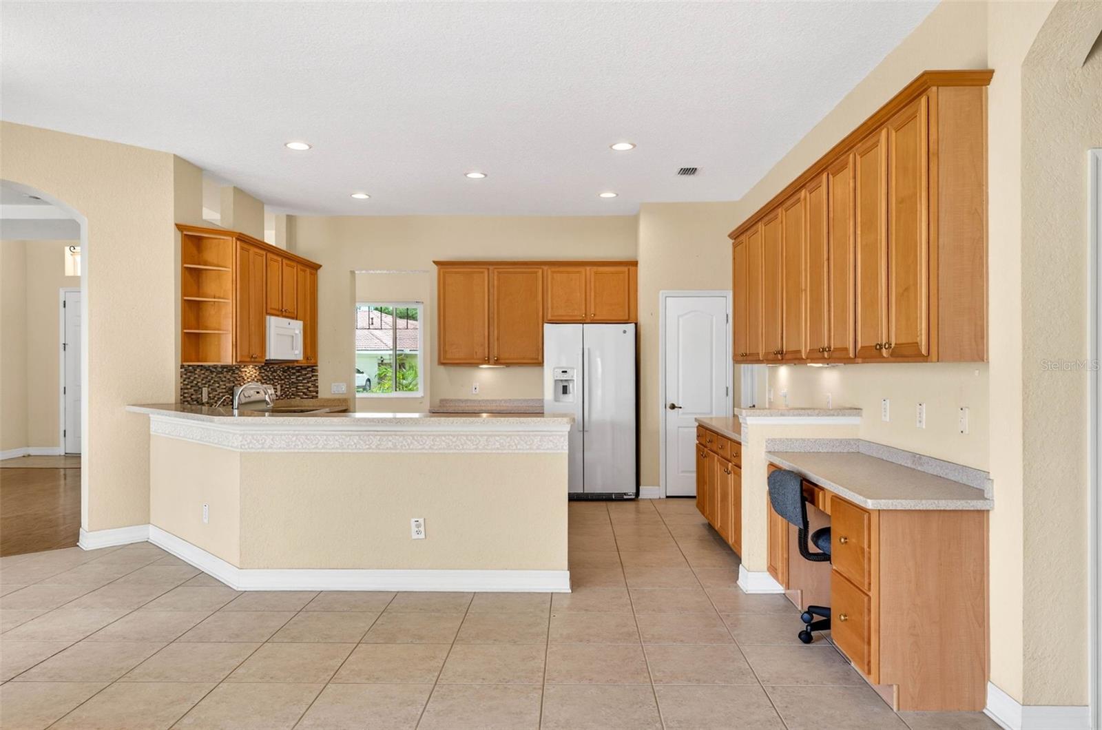 SUN CITY CENTER UNIT 262 PH - Residential