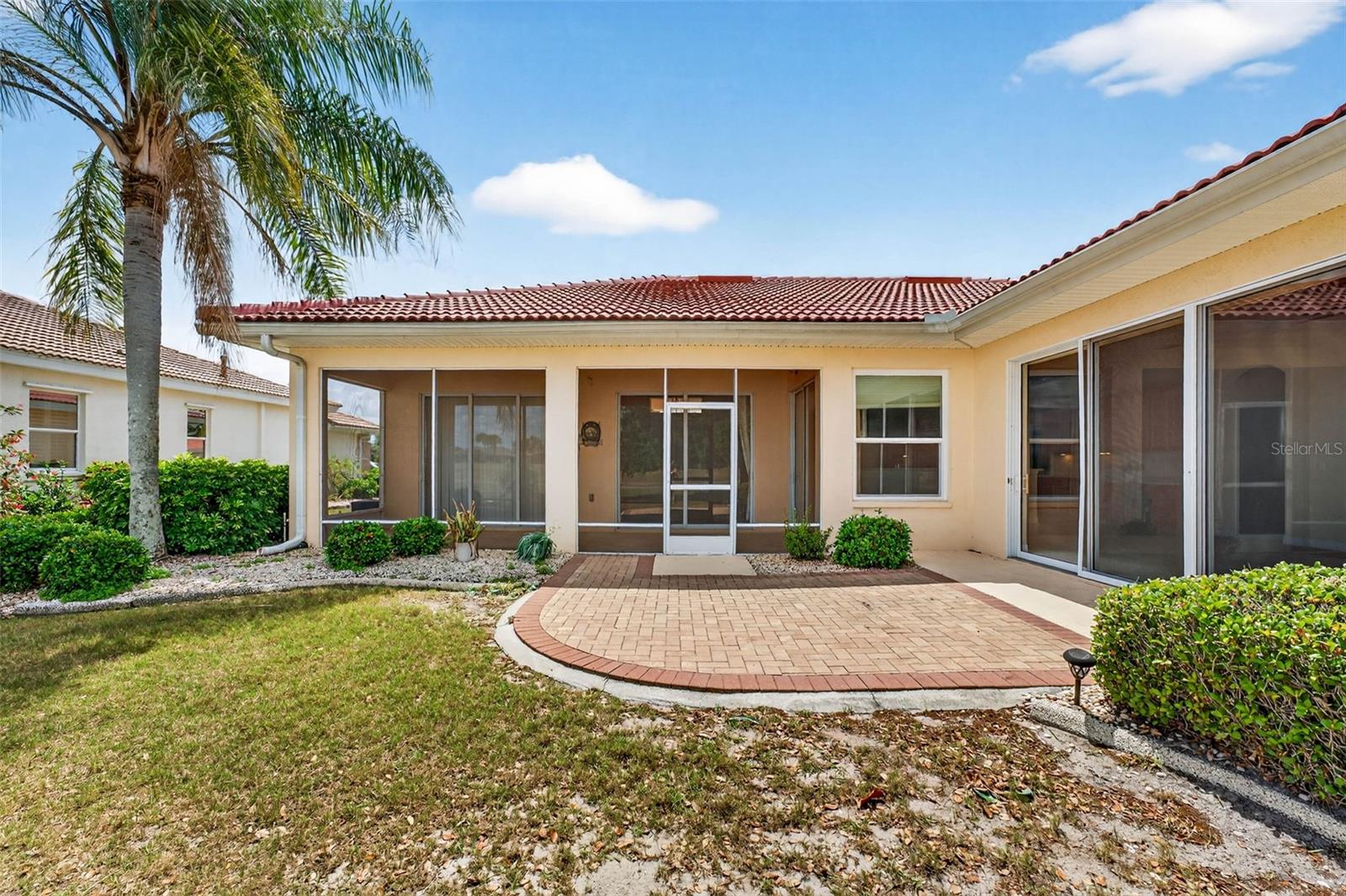 SUN CITY CENTER UNIT 262 PH - Residential