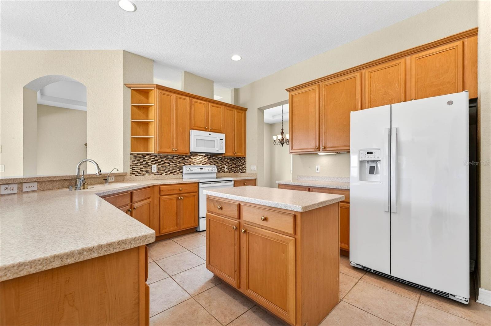 SUN CITY CENTER UNIT 262 PH - Residential