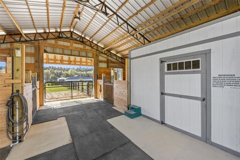 listing image 40