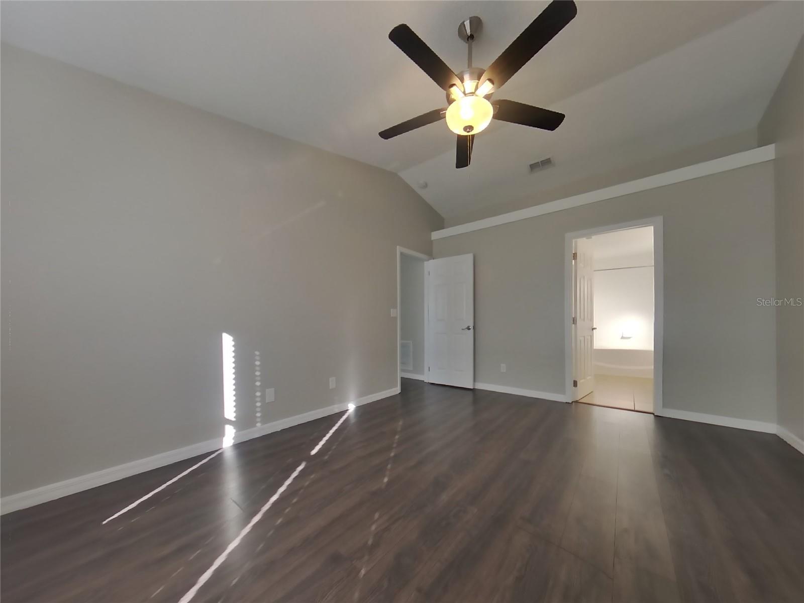 SIENA RIDGE PH III SUB - Residential Lease