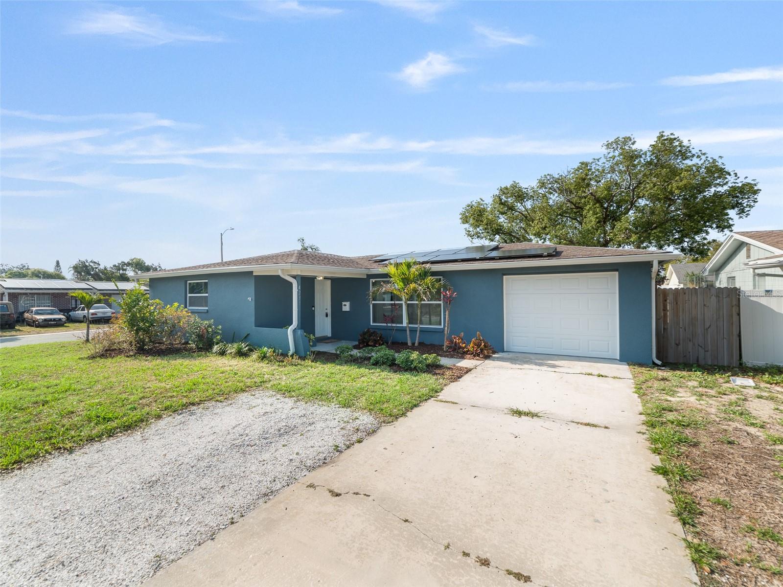 4238 GLISSADE DRIVE