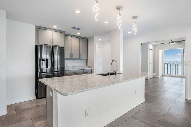 MARINER VILLAGE NORTHWEST CONDO - Residential