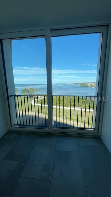 MARINER VILLAGE NORTHWEST CONDO - Residential