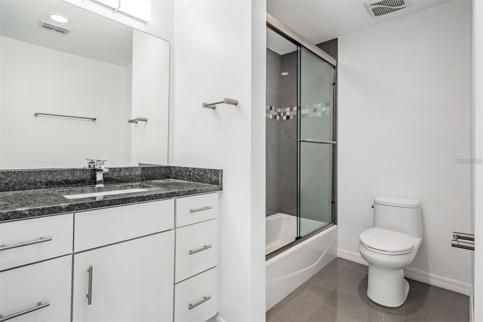 MARINER VILLAGE NORTHWEST CONDO - Residential