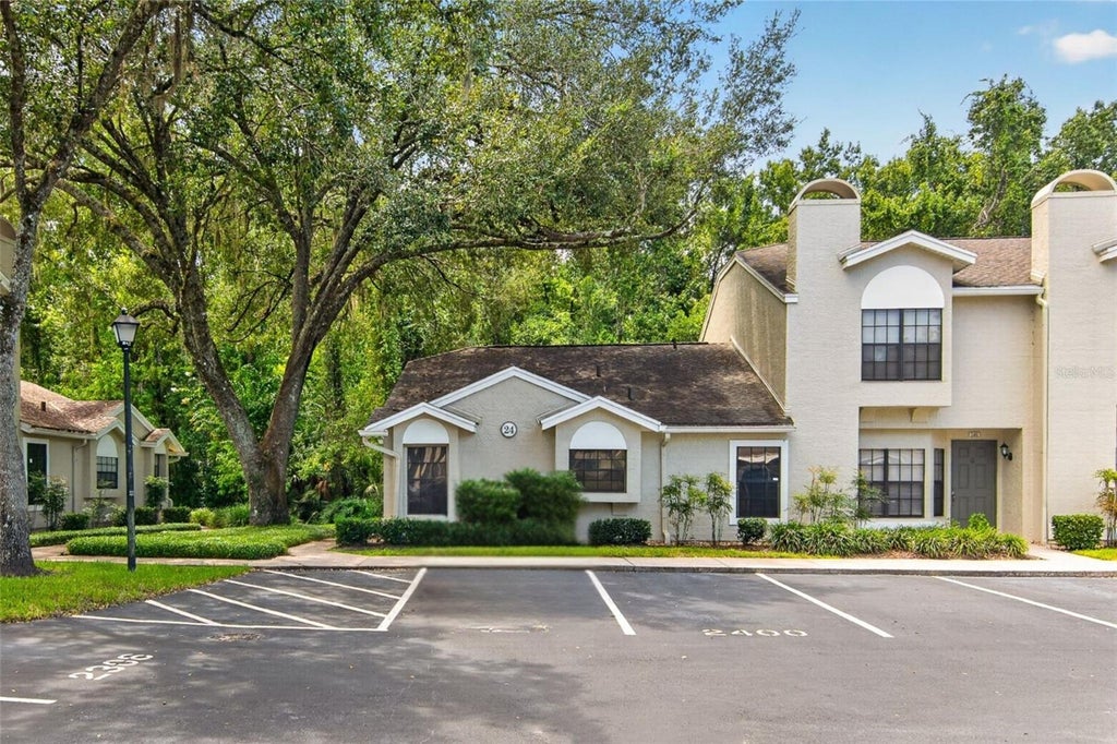 Photo of 5100 Burchette Road #2400, Tampa, FL 33647 (MLS # TB8540514)
