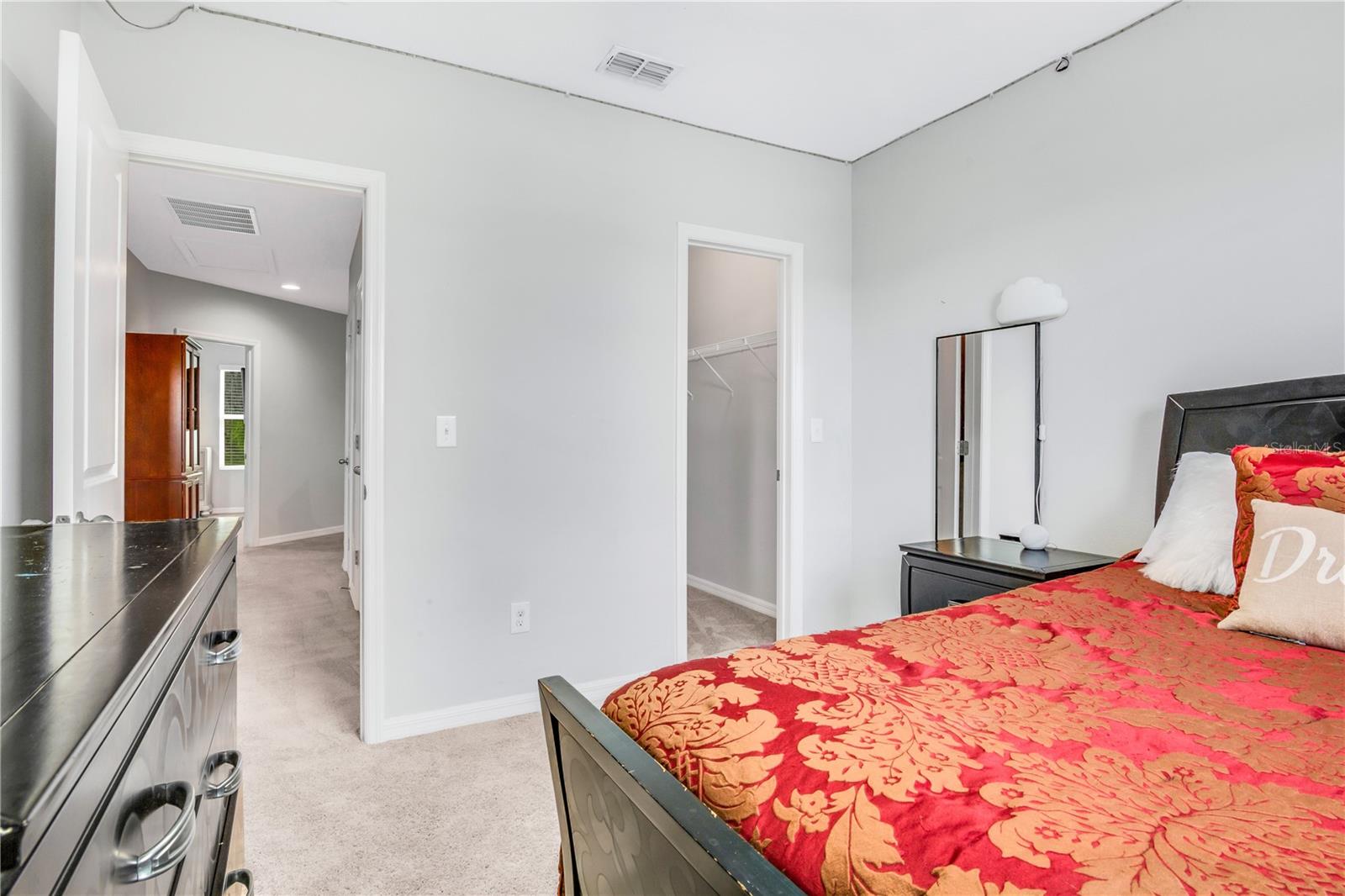 BAYTOWN SQUARE - Residential