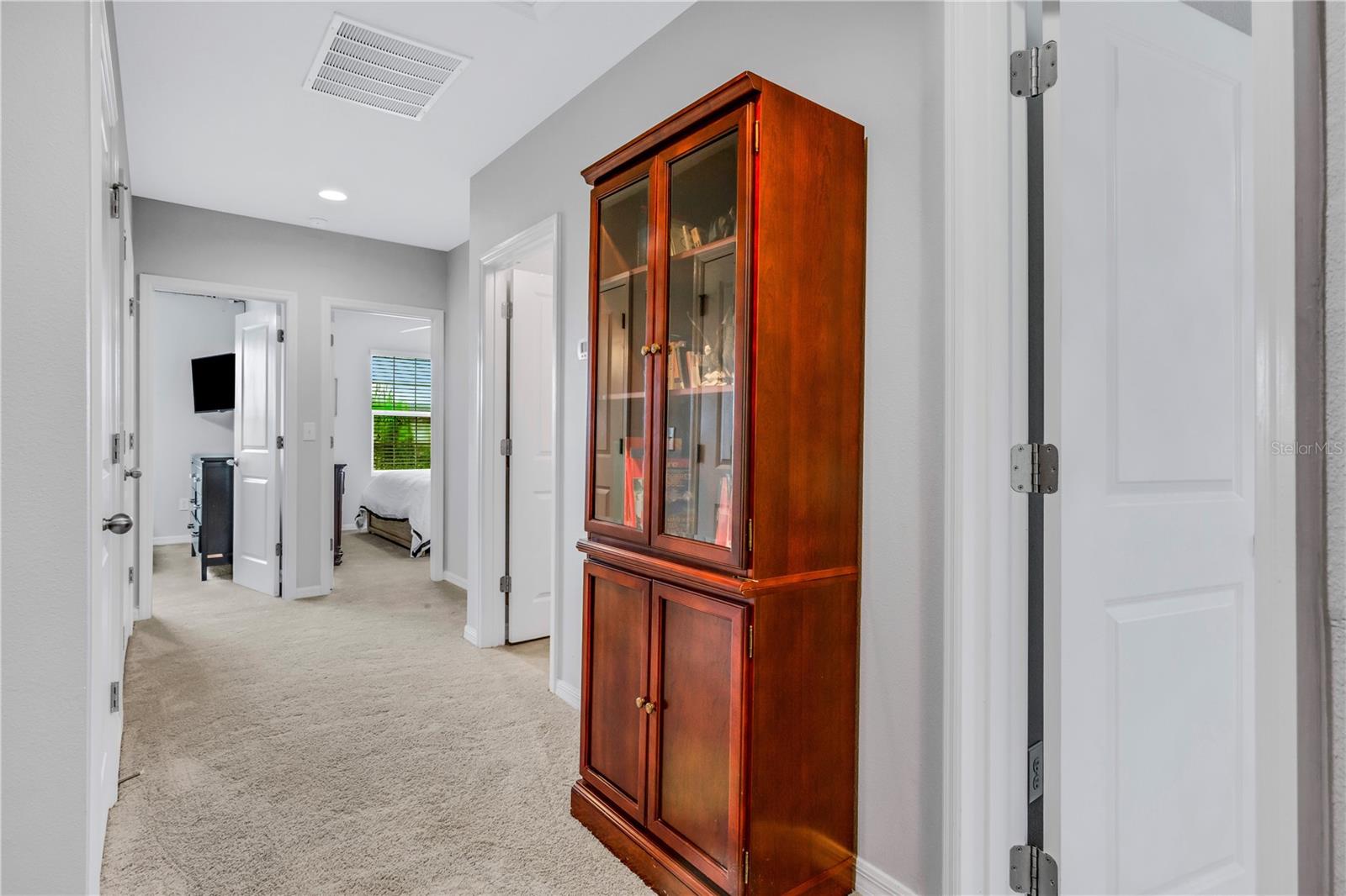 BAYTOWN SQUARE - Residential