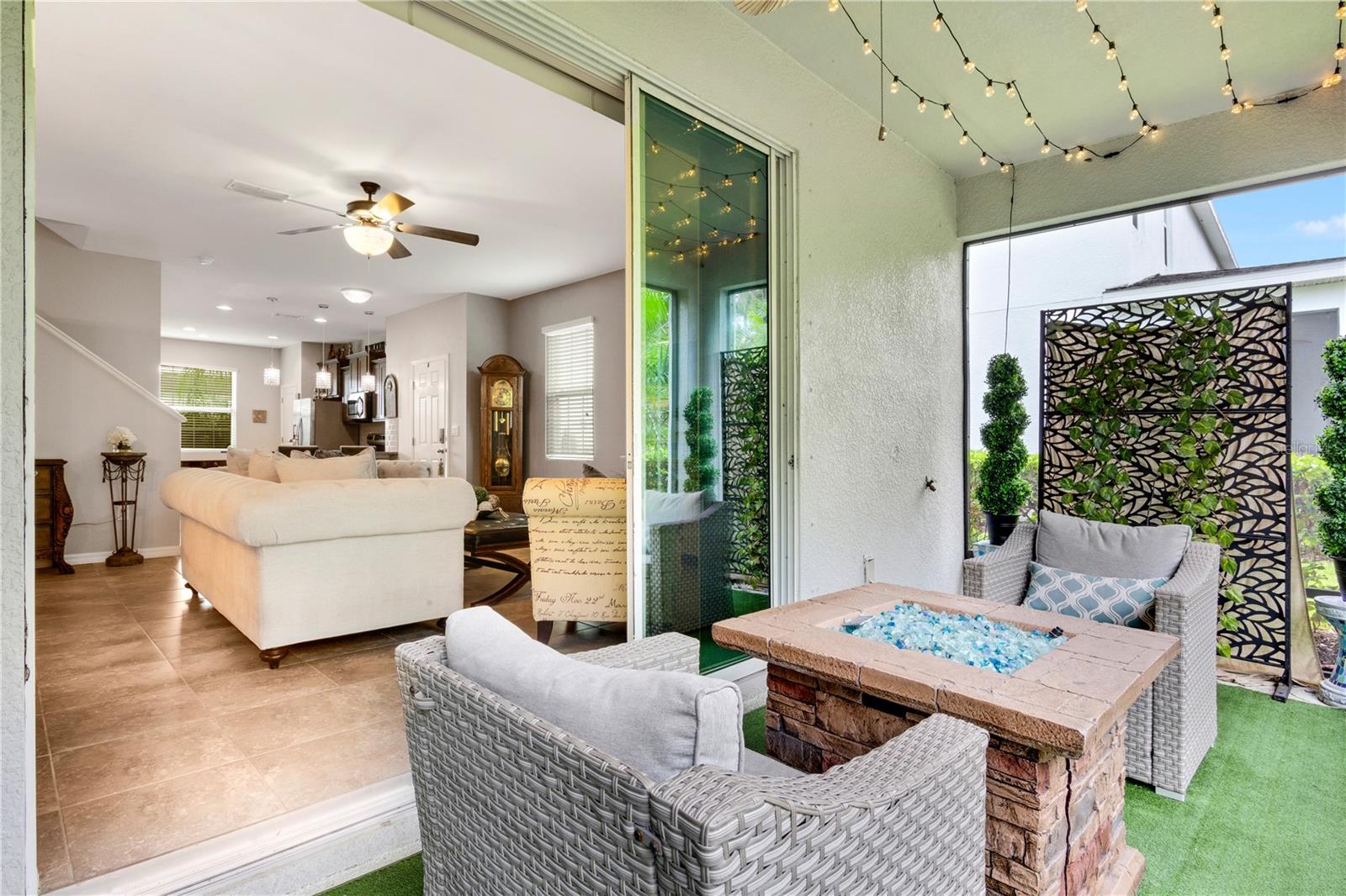 BAYTOWN SQUARE - Residential