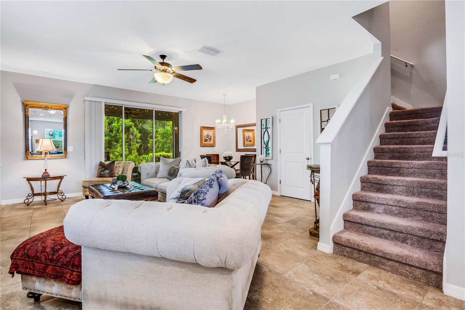 BAYTOWN SQUARE - Residential