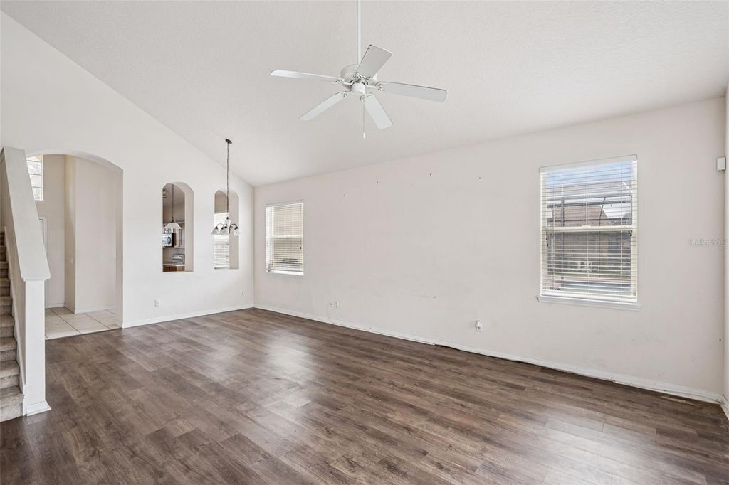 Photo of 1755 Royal Ridge Drive, Davenport, FL 33896 (MLS # O6373759)