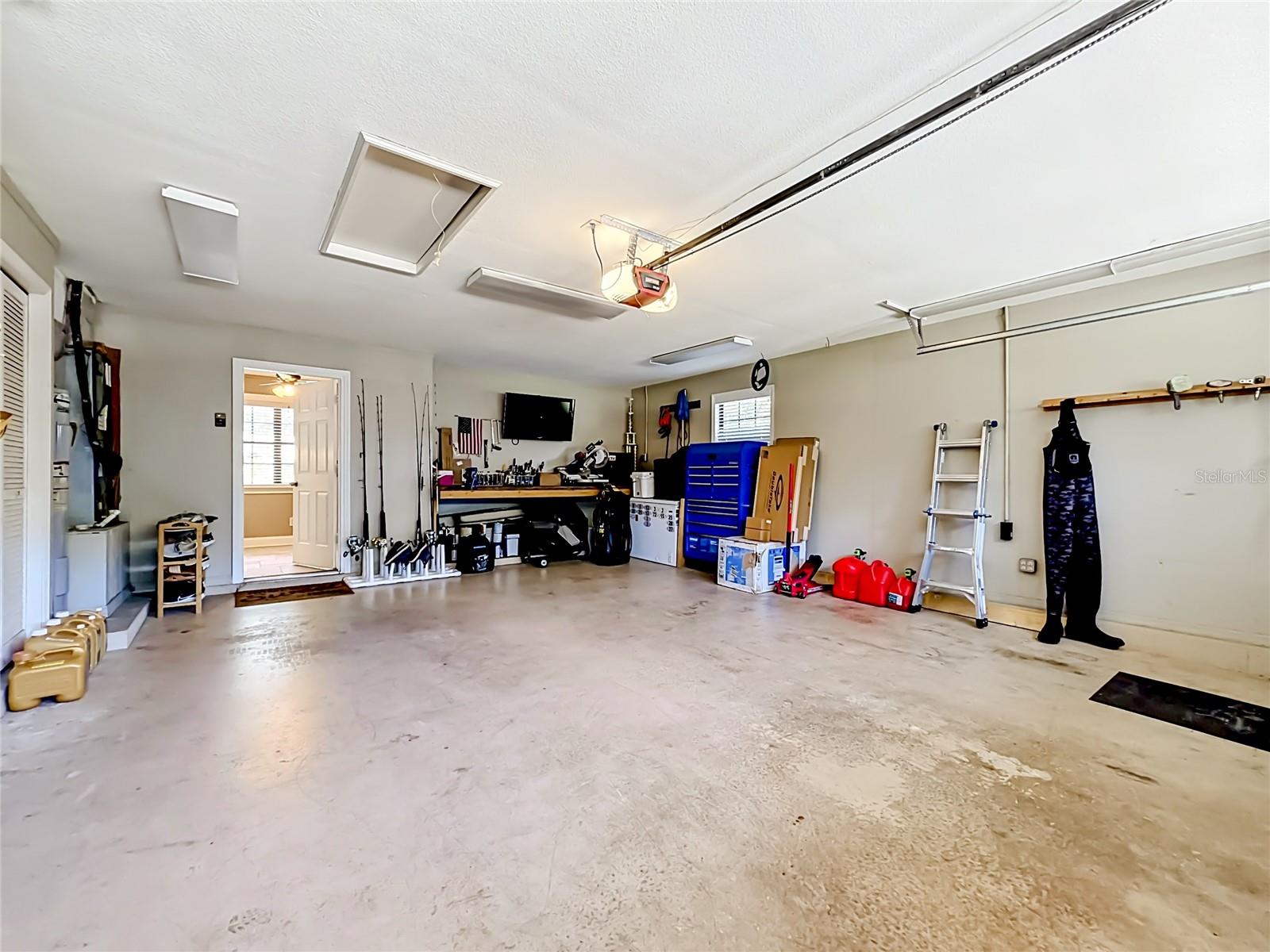 MEADOW RDG - Residential