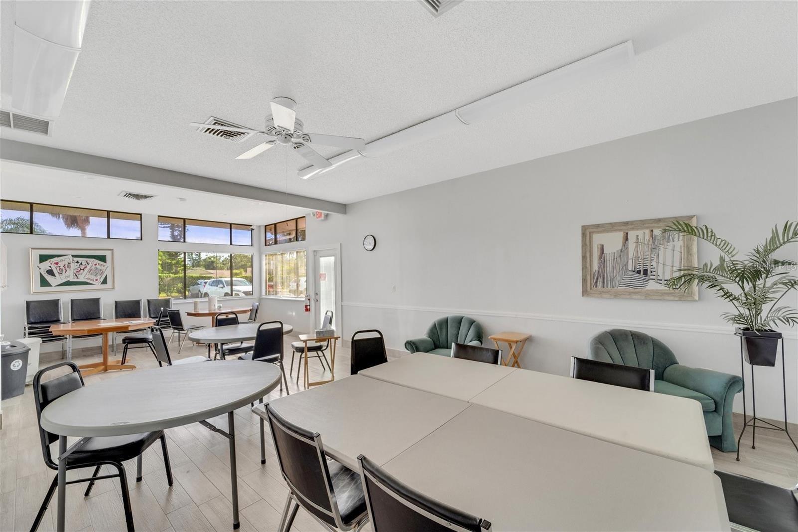 MEADOW RUN AT JACARANDA - Residential