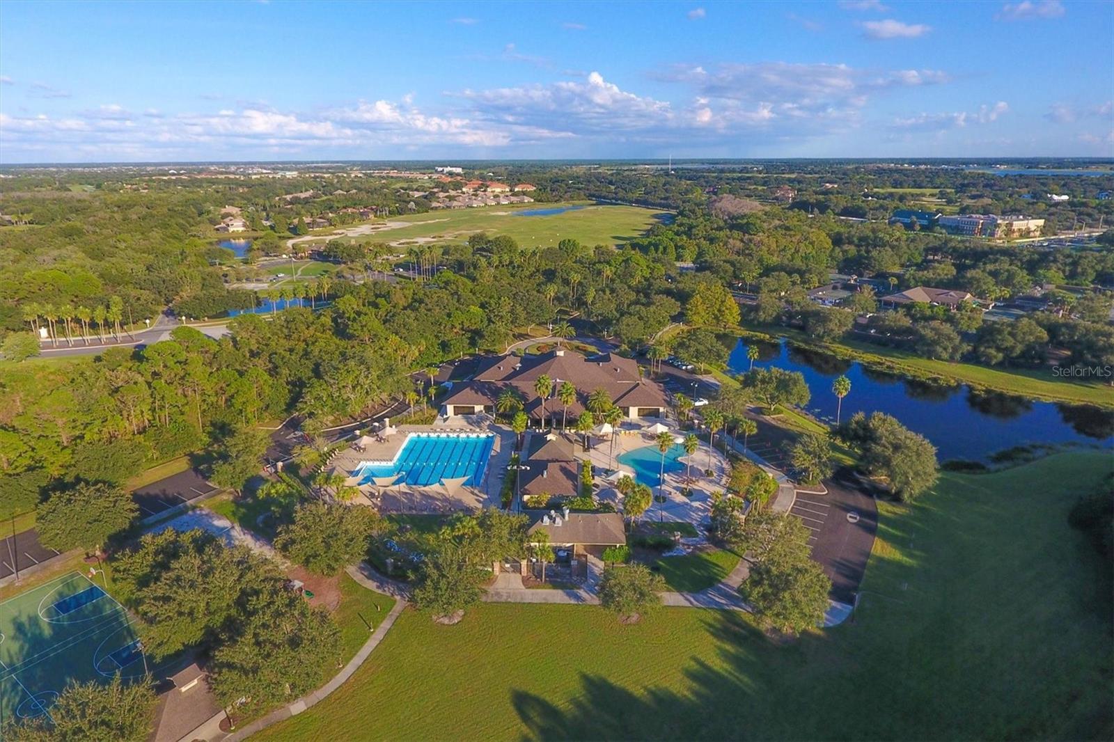 LAKEWOOD RANCH COUNTRY CLUB - Residential