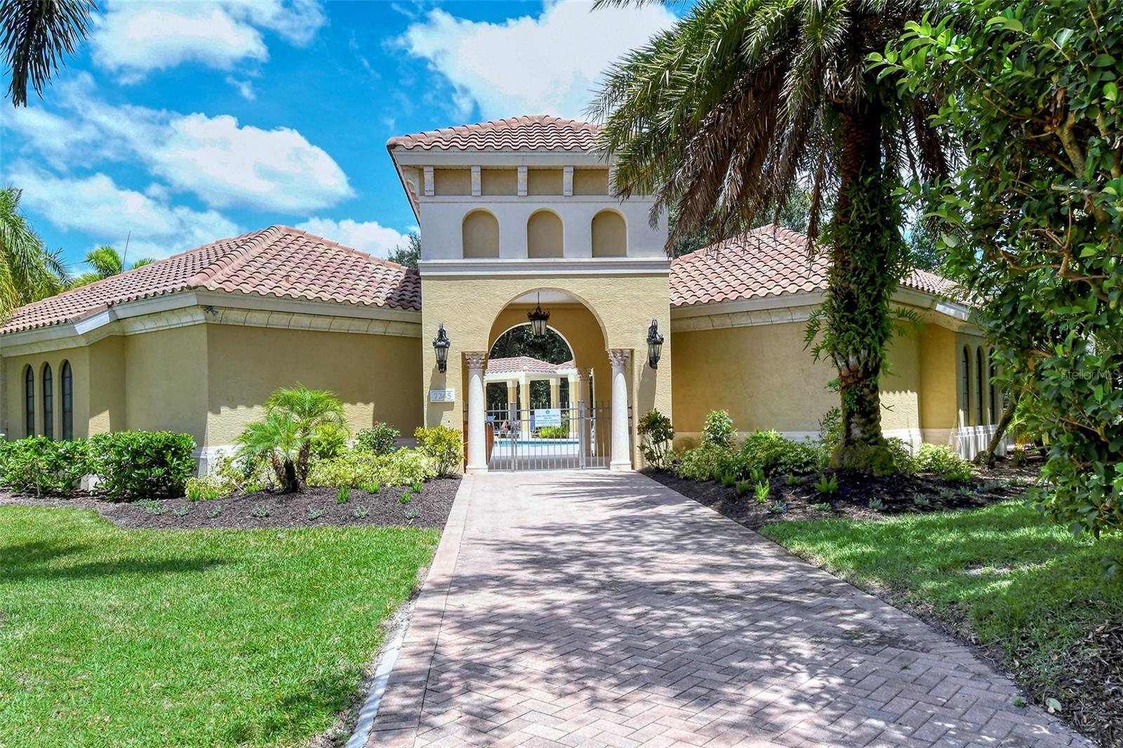 LAKEWOOD RANCH COUNTRY CLUB VILLAGE AA 1&2 - Residential