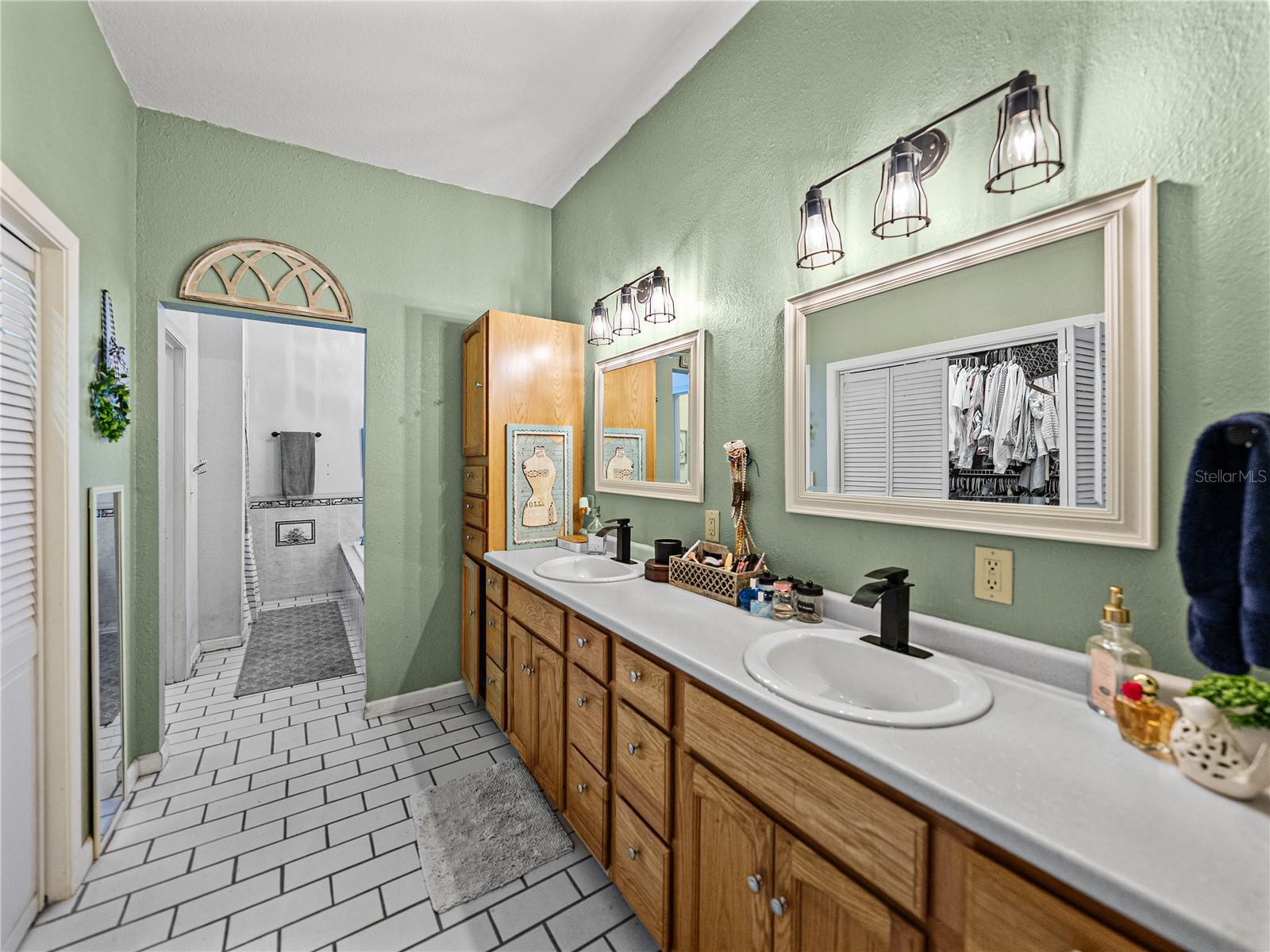 LYTLES SUB - Residential