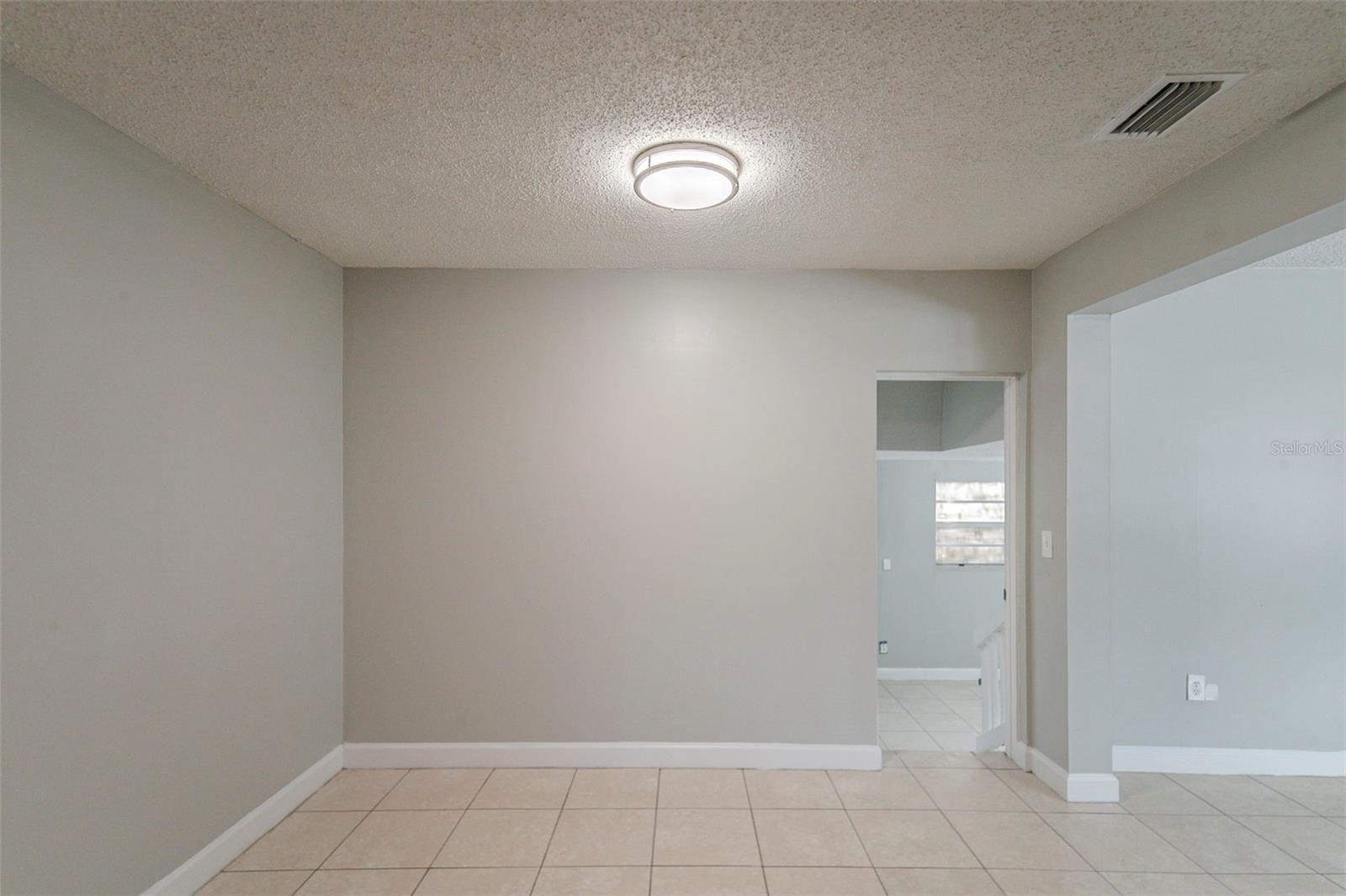 620 E 8TH STREET