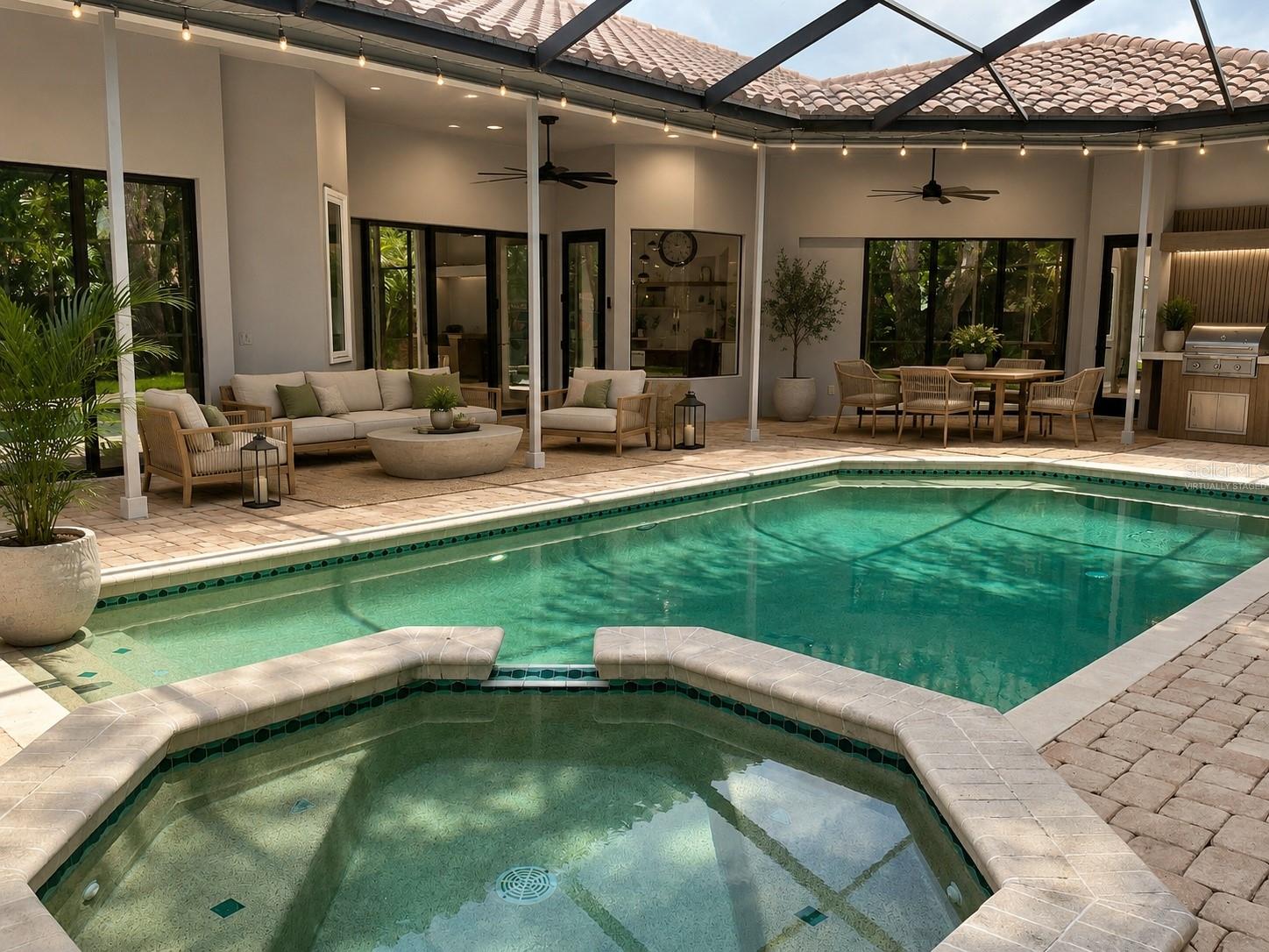 126 OLD OAK CIRCLE