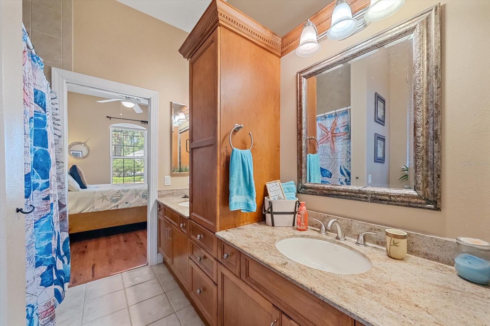 HERITAGE CREST - Residential