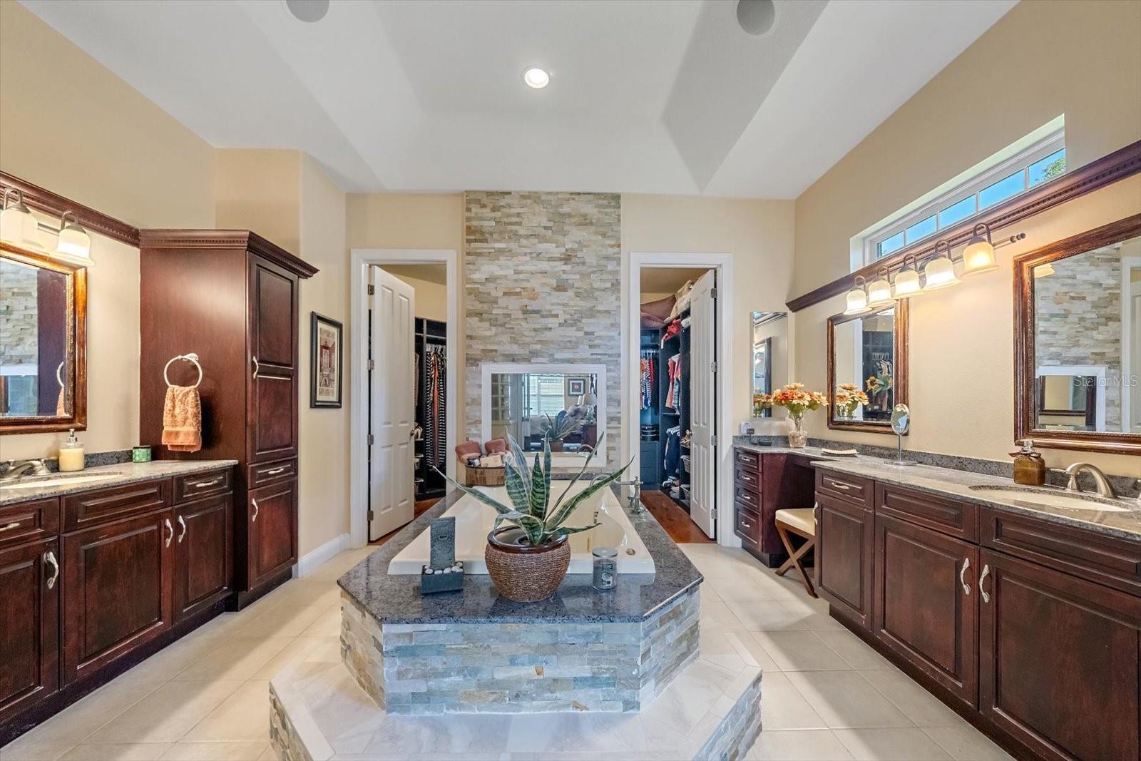 HERITAGE CREST - Residential