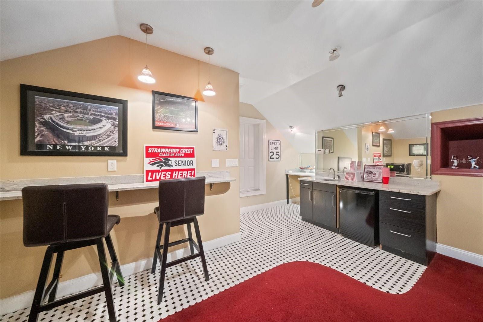 HERITAGE CREST - Residential