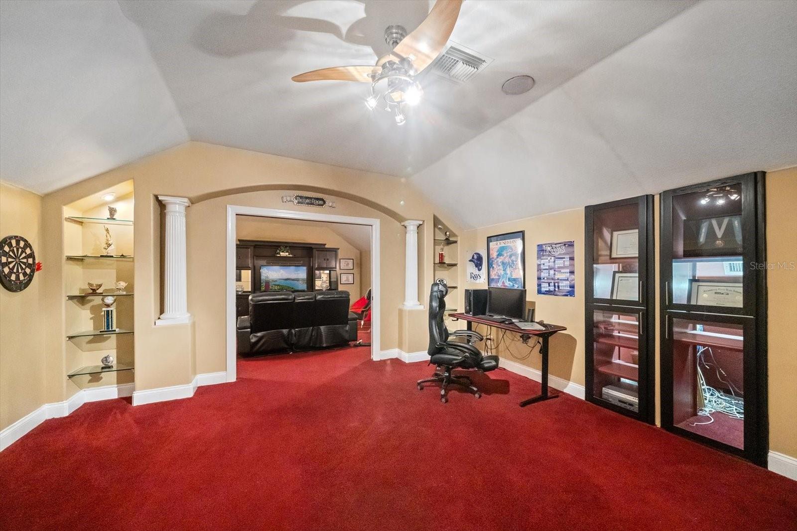 HERITAGE CREST - Residential