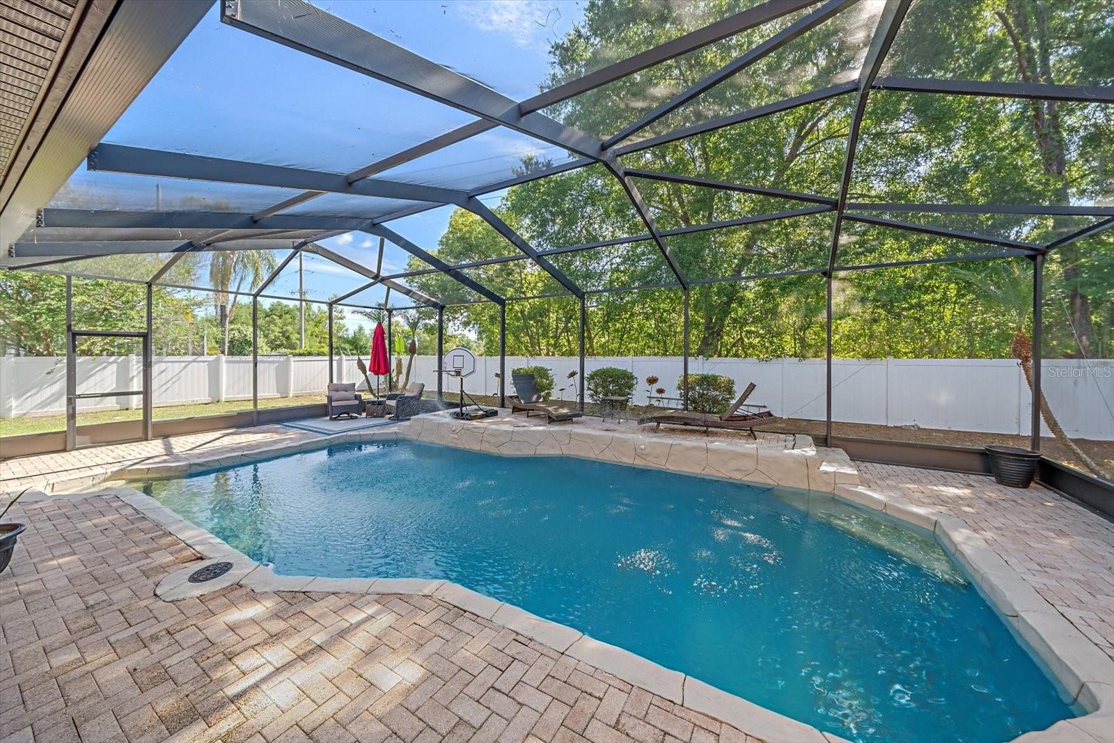 HERITAGE CREST - Residential