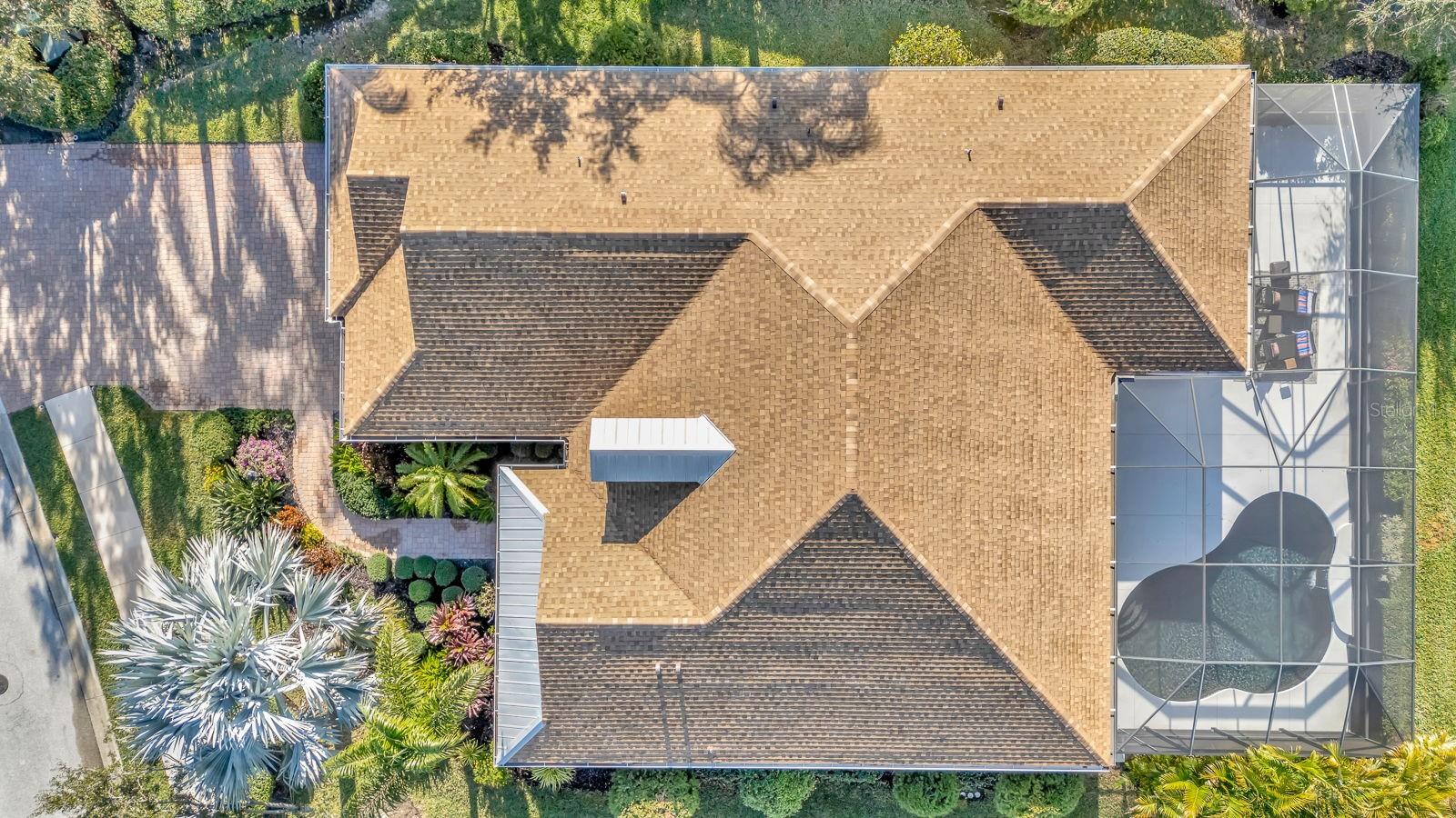 1484 HICKORY VIEW CIRCLE