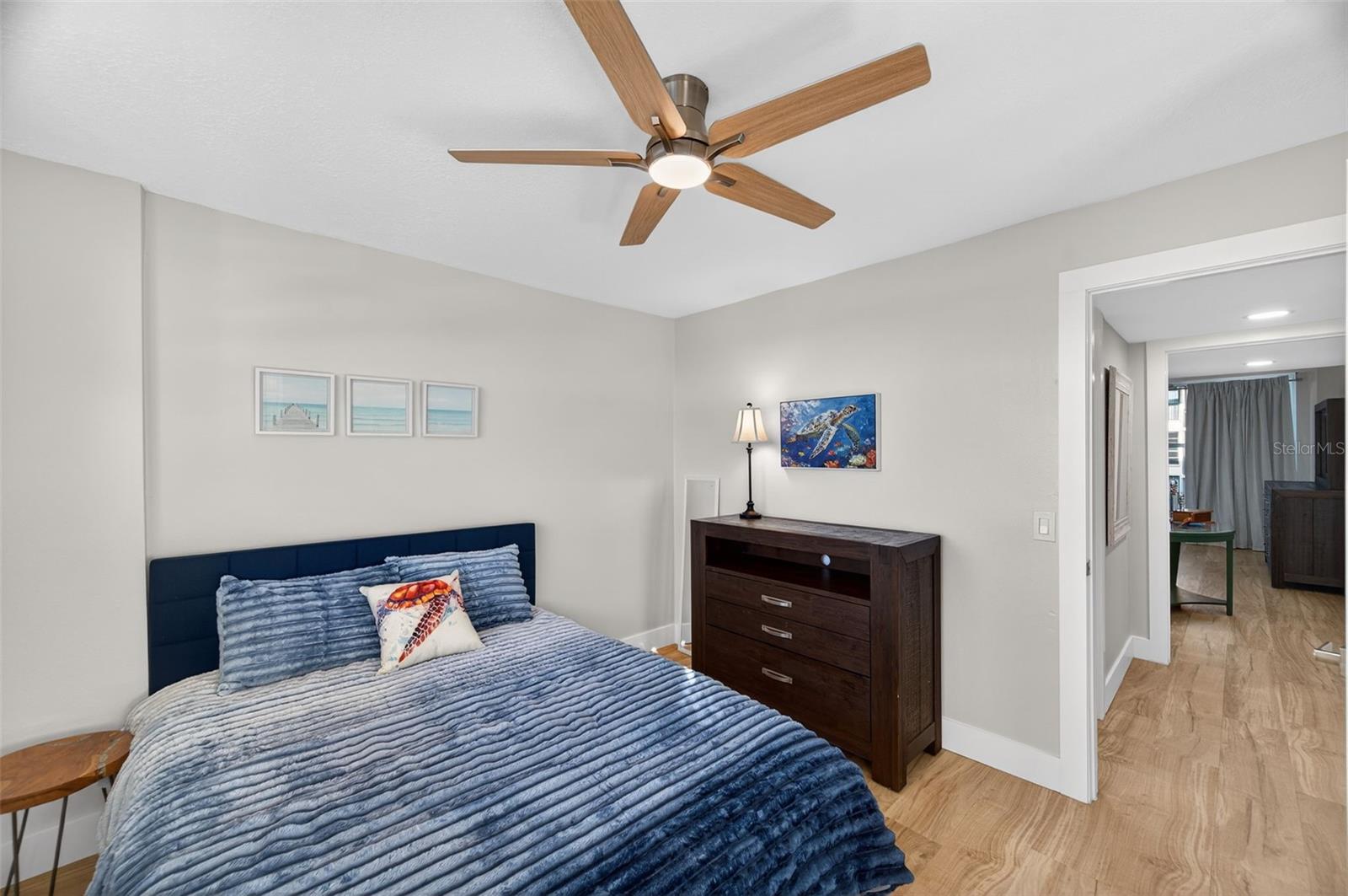 BAY MARINER THE CONDO - Residential