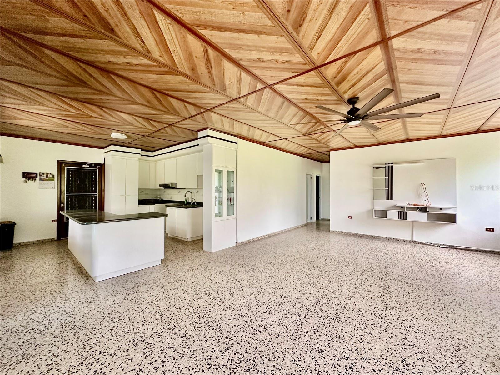 QUEBRADA HONDA - Residential