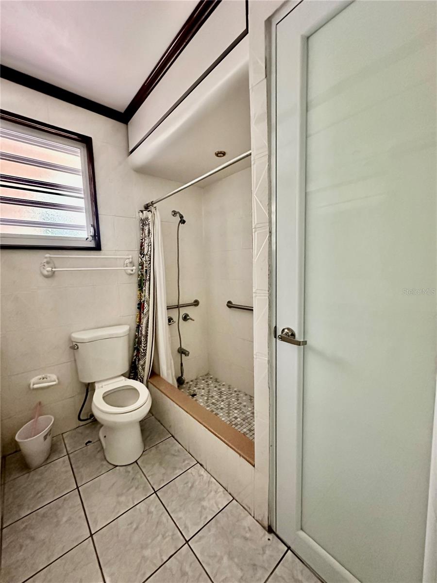 QUEBRADA HONDA - Residential