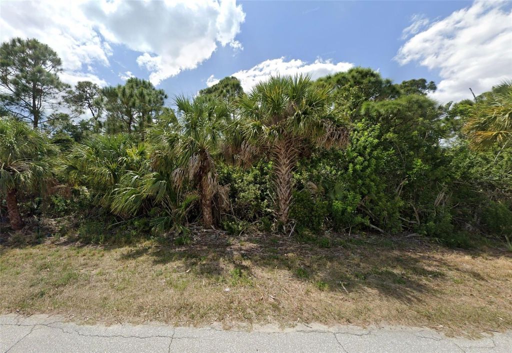 Photo of 4113 Munson Street, Port Charlotte, FL 33948 (MLS # D6145181)