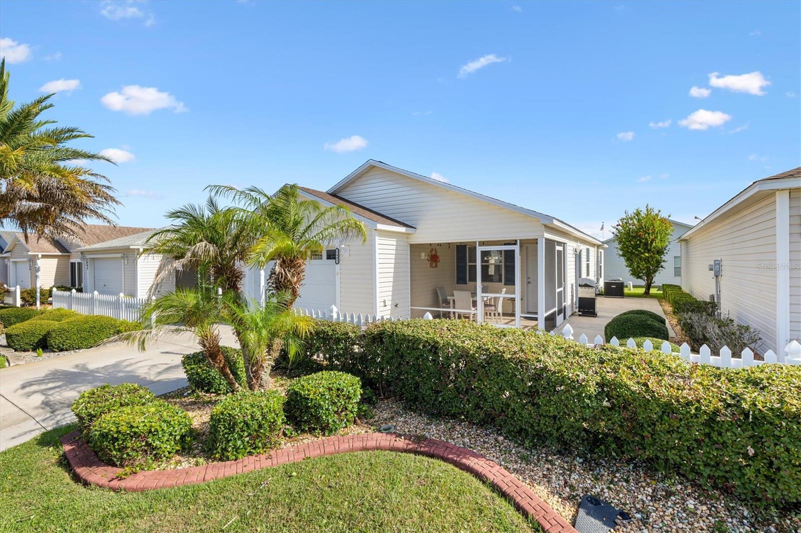 1441 DYNASTY PLACE