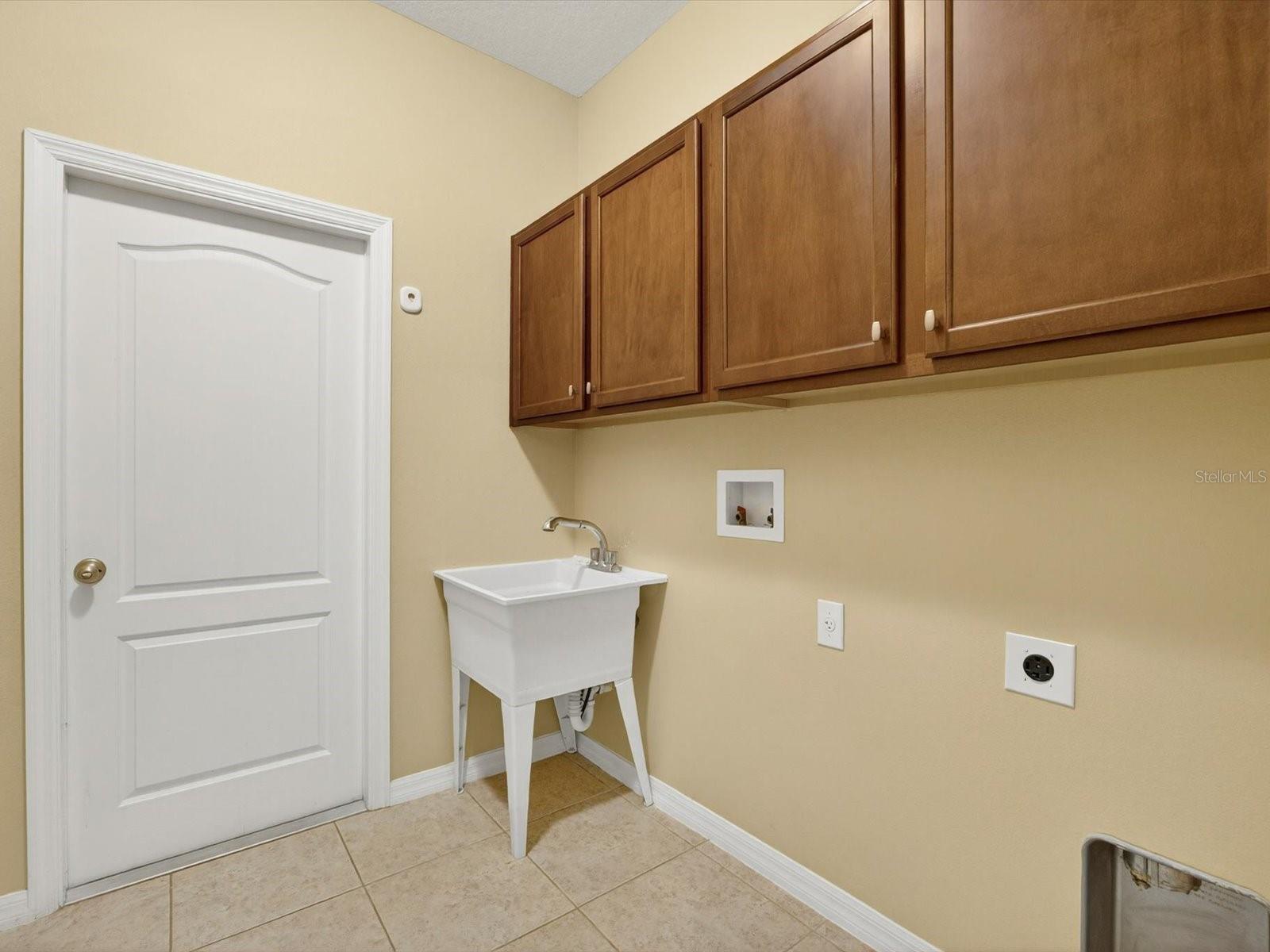 SHINGLE CREEK RESERVE AT THE OAKS PH 6 - Residential