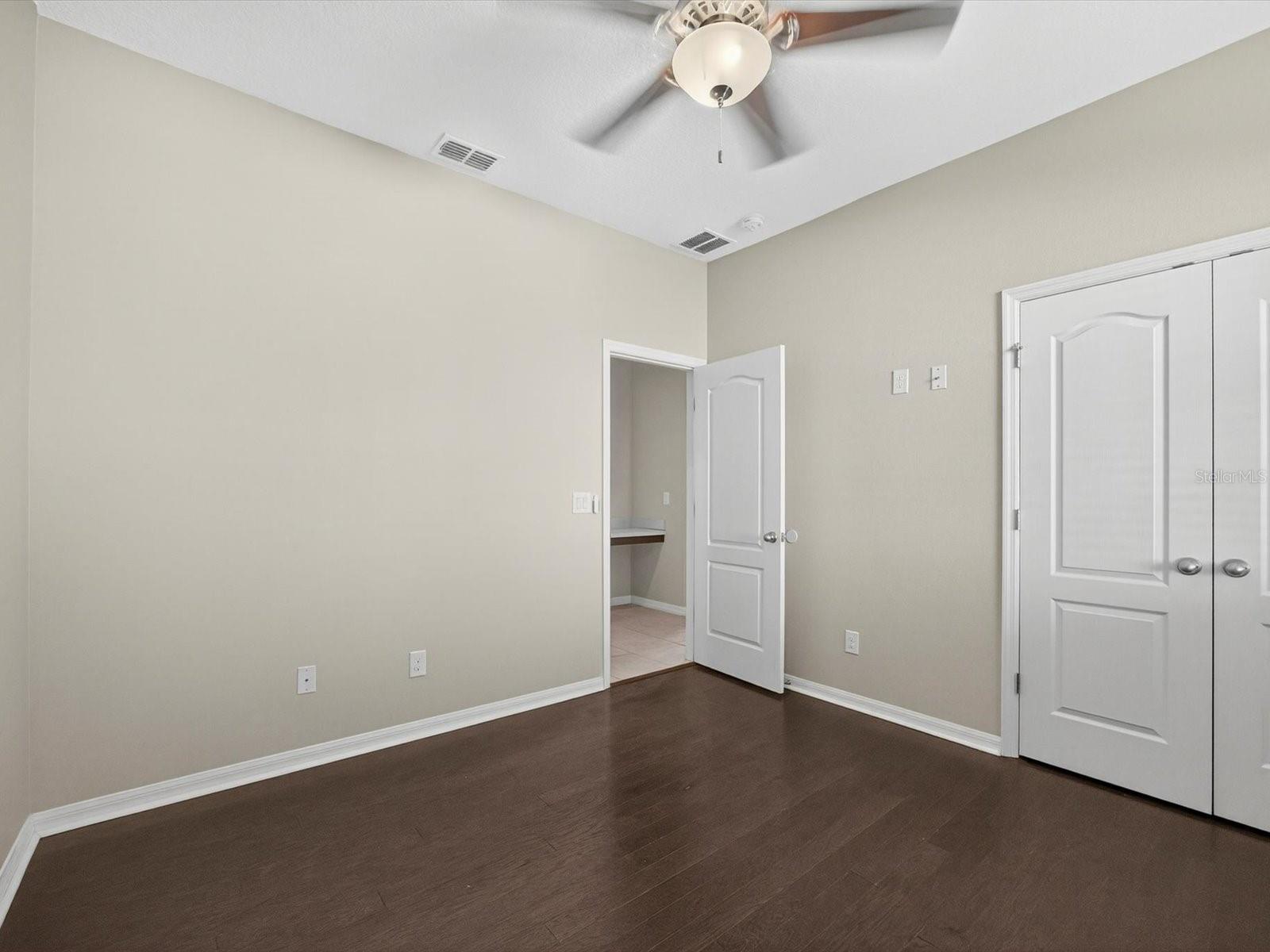 SHINGLE CREEK RESERVE AT THE OAKS PH 6 - Residential