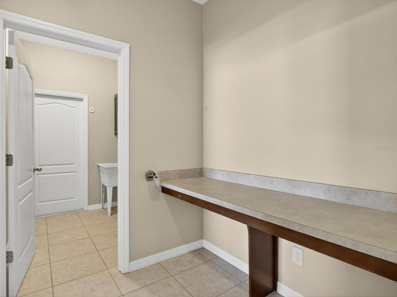 SHINGLE CREEK RESERVE AT THE OAKS PH 6 - Residential