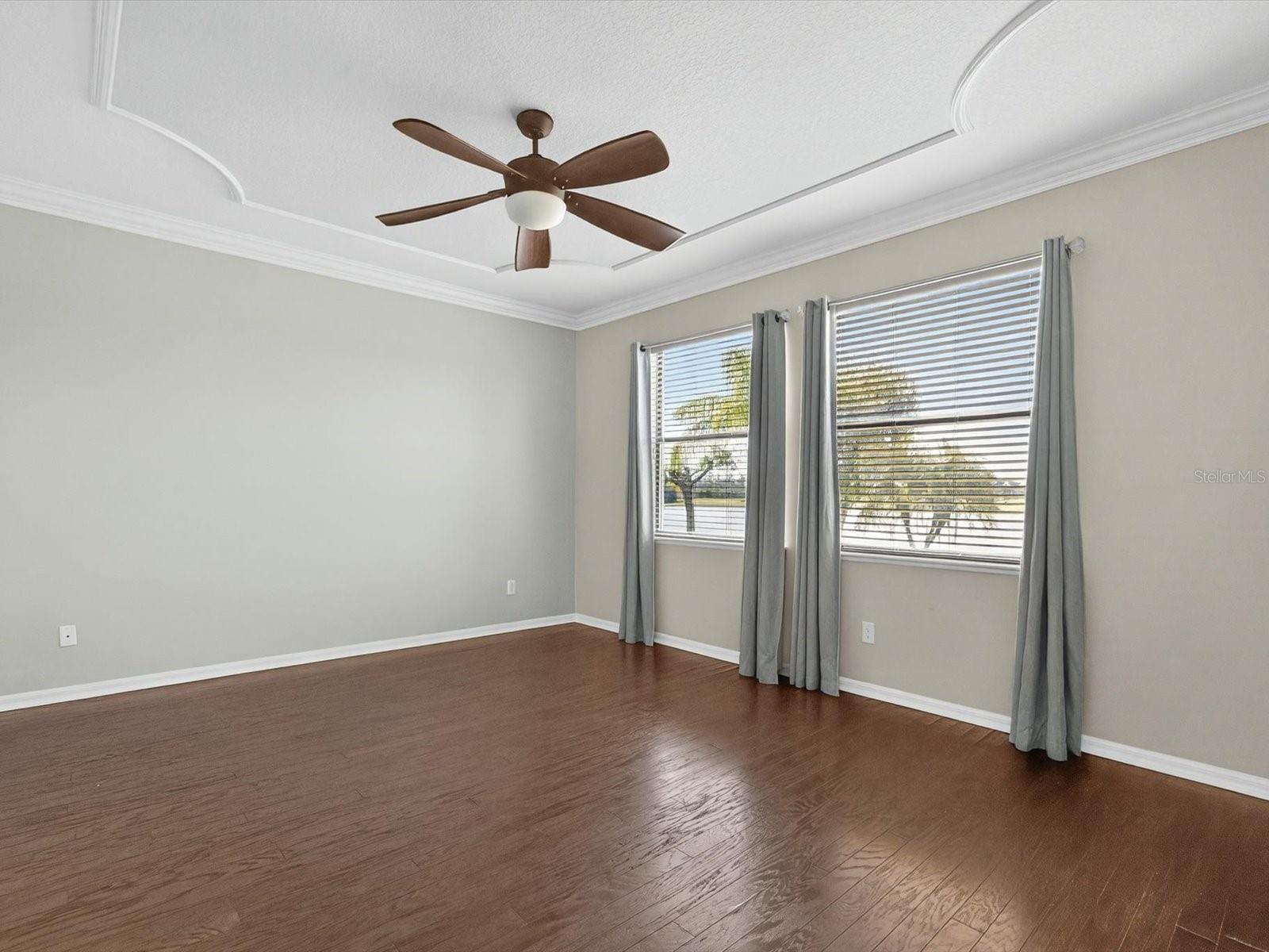 SHINGLE CREEK RESERVE AT THE OAKS PH 6 - Residential