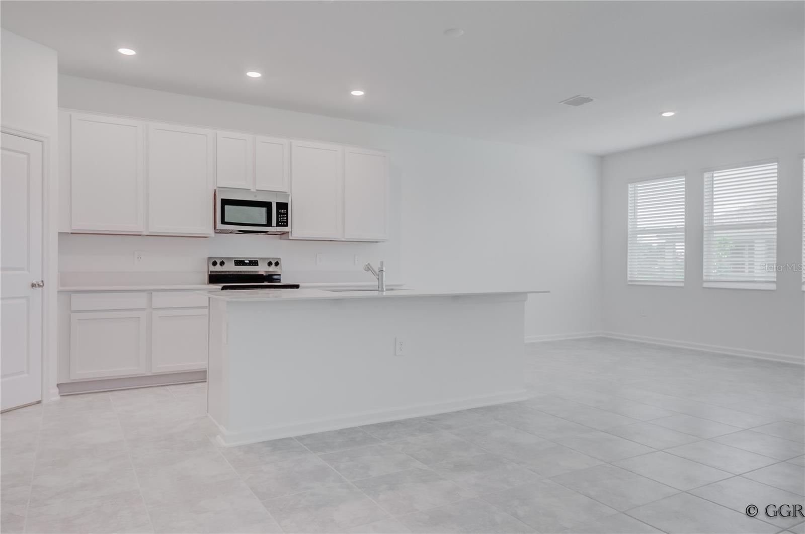 1928 ROCK MAPLE BEND