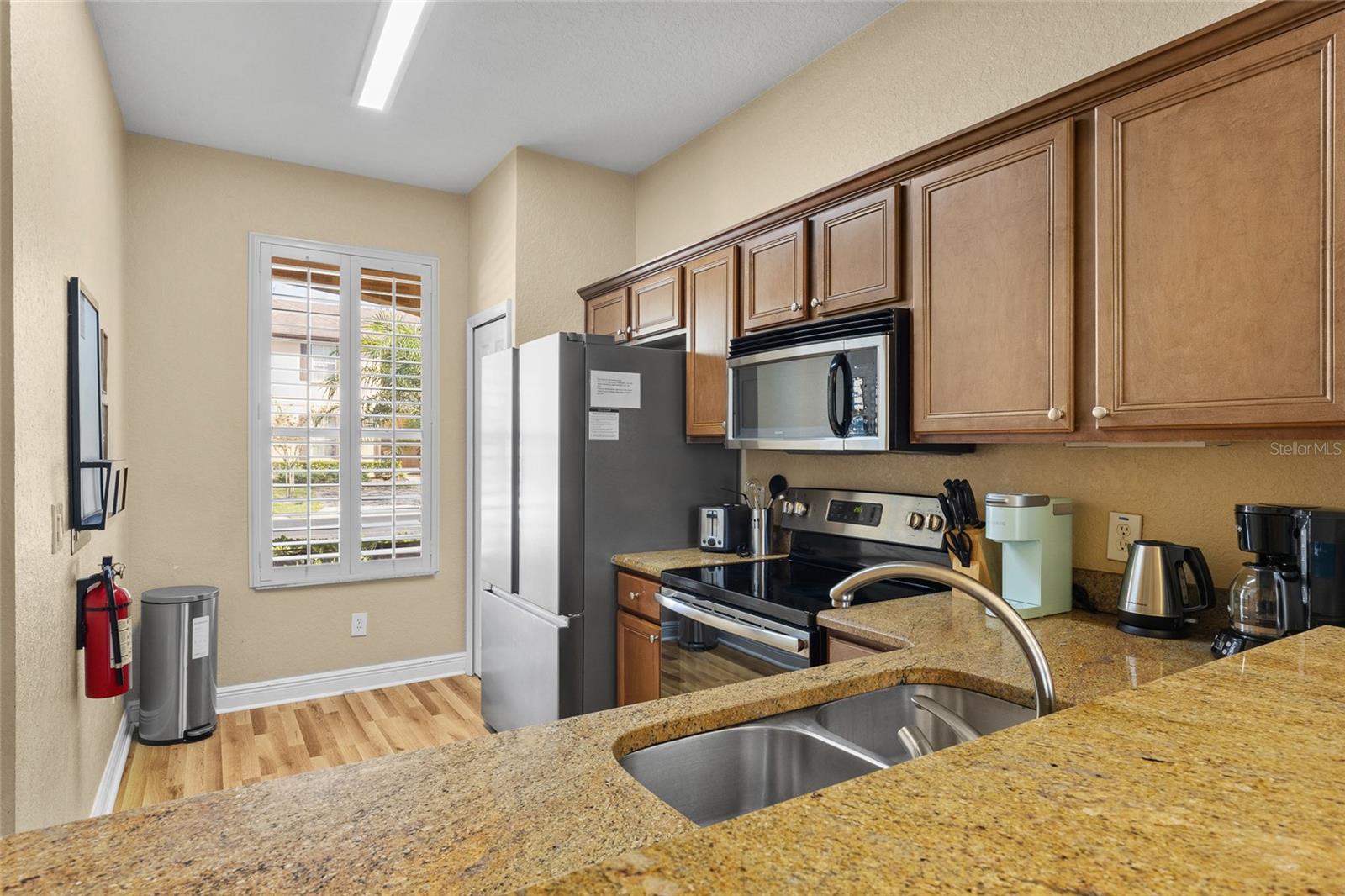 VILLA AT REGAL PALMS CONDO - Residential