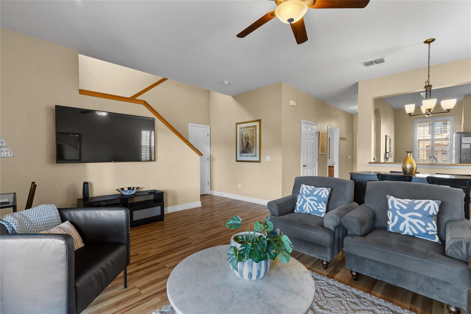 VILLA AT REGAL PALMS CONDO - Residential